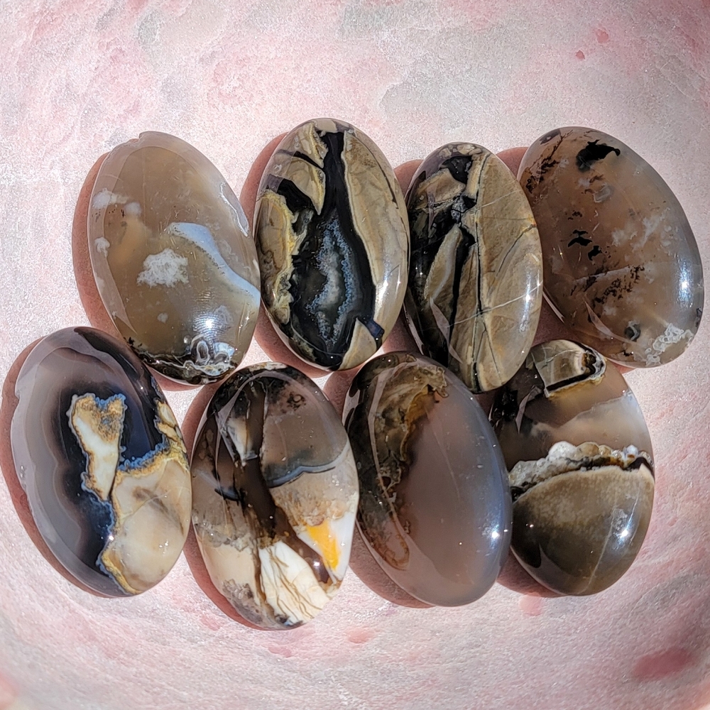 NEW 1.24" x 2.03"  VOLCANO AGATE PALMS